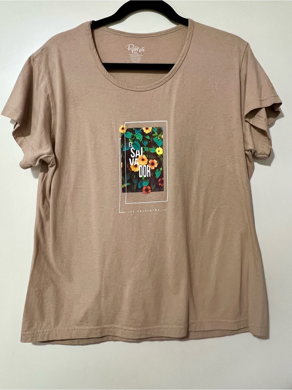 El Salvador Floral Graphic Tee - Women's Short Sleeve Top